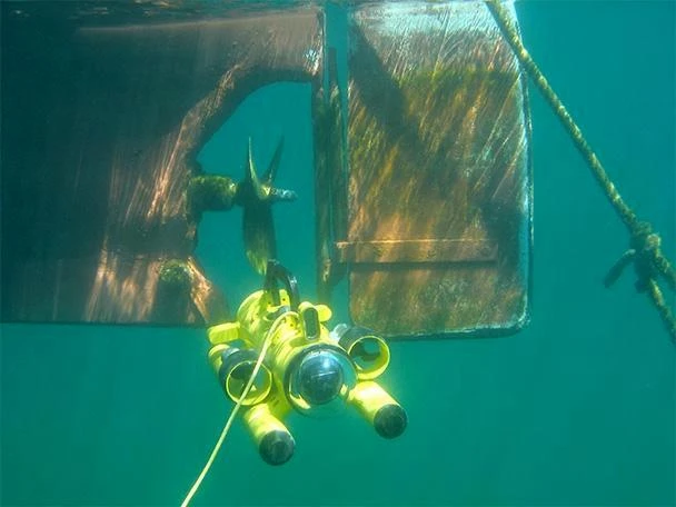 How does the IP68 rating of underwater cable connectors contribute to their reliability in harsh conditions?